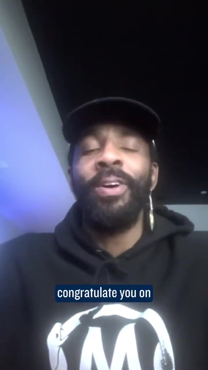 好久不見！歐文露面錄視頻歡迎WNBA狀元佩奇來到達(dá)拉斯
