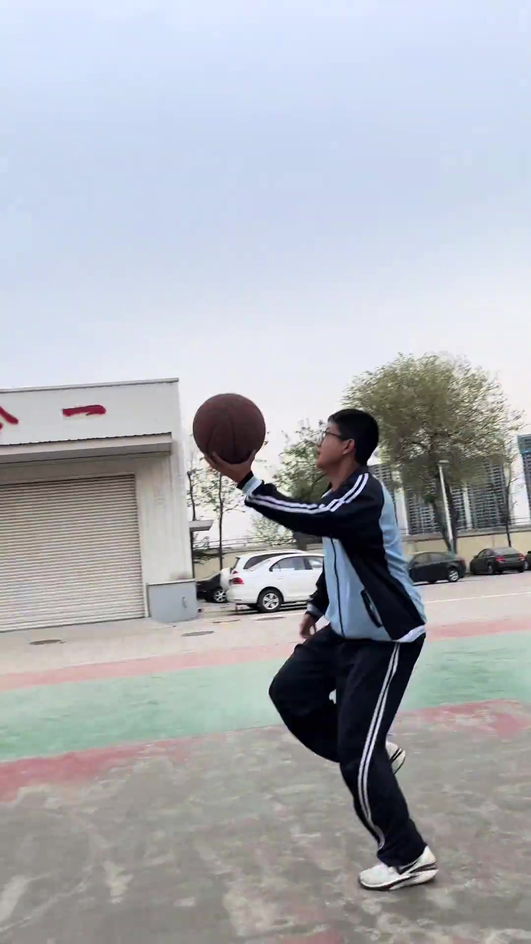 為什么一副球霸的樣子卻打出這種球風(fēng)？