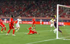 成都3-1勝海港，海港中場(chǎng)失控，蓉城攻勢(shì)強(qiáng)。