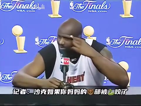 威少總是受害者！盤點那些NBA記者提出的奇葩問題！當(dāng)面開大？