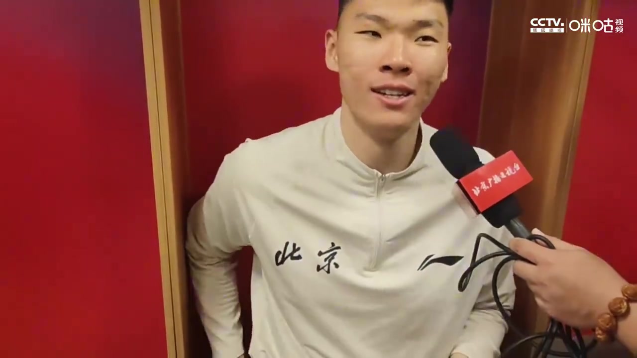 翟曉川在更衣室里大喊：遼寧要是有范子銘，早就贏廣廈了！