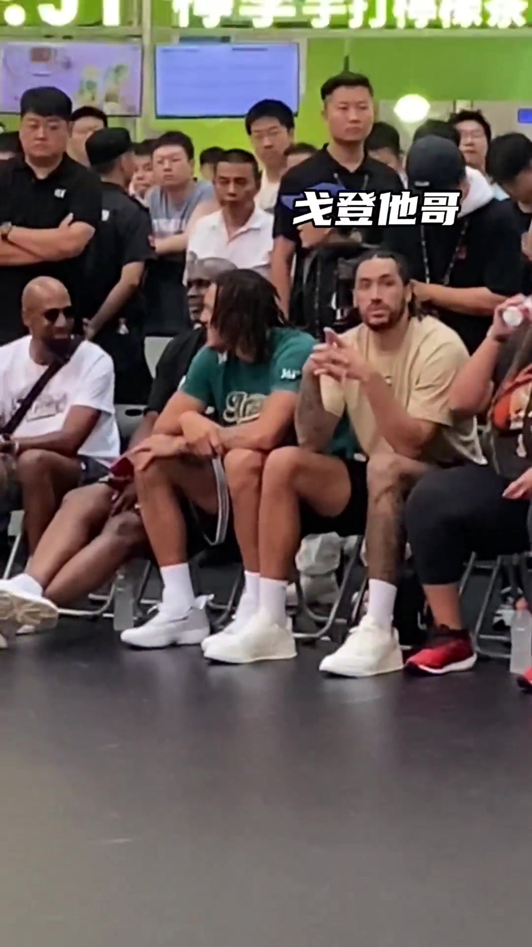 戈登不僅穿361，長得也像谷愛凌，就這還不歸化嗎