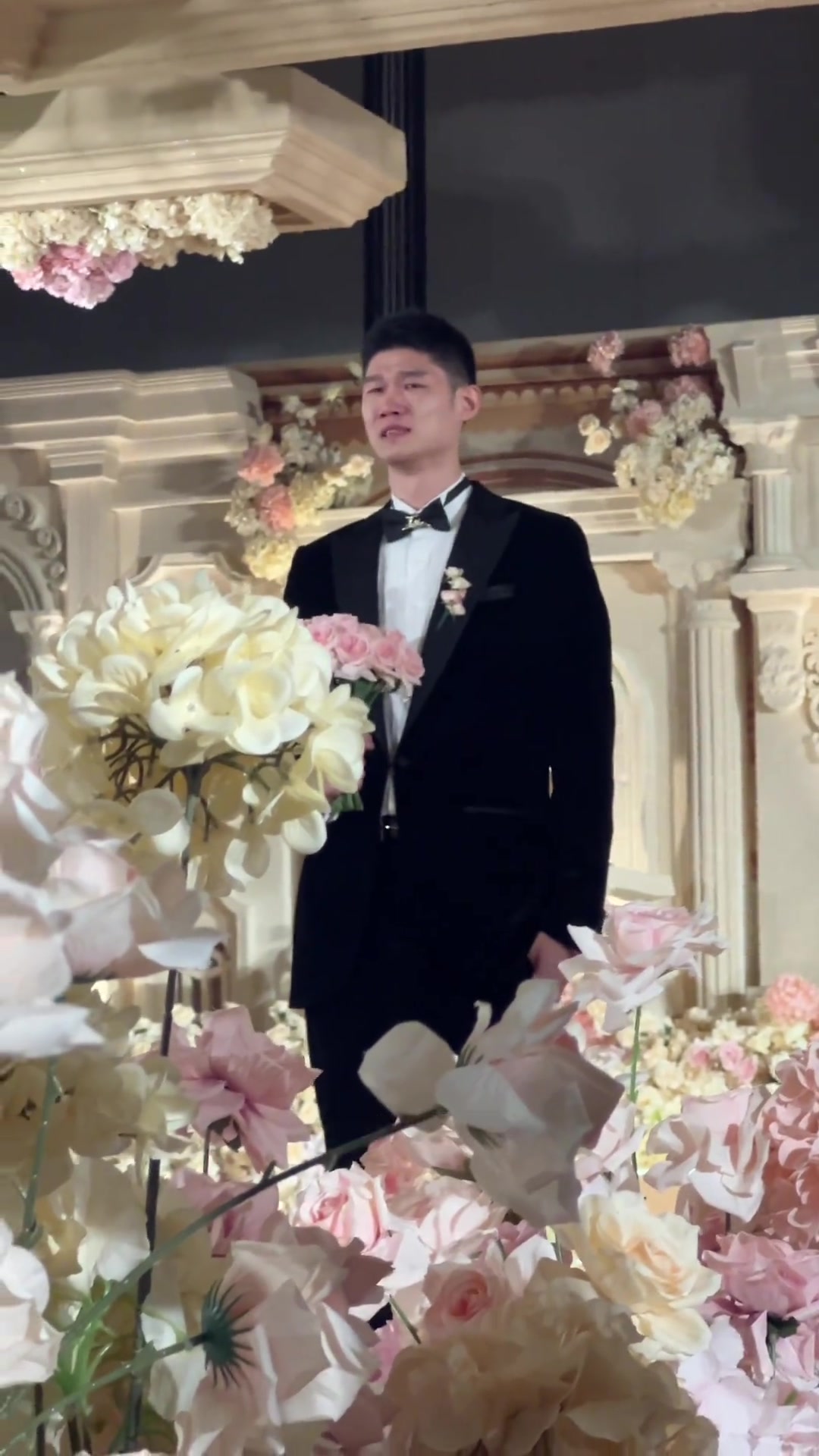 廣廈奪冠 胡金秋喜極而泣淚灑賽場！上一次看他哭泣還是在婚禮上