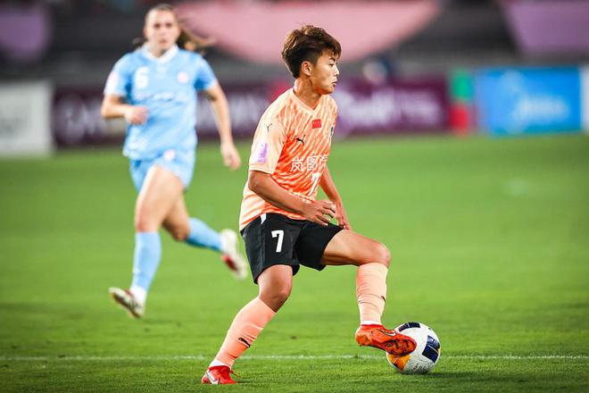 武漢6-5勝點球大戰(zhàn)，奪亞冠女足冠軍創(chuàng)歷史，進世俱杯，門神撲救亮眼。