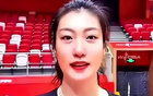 李夢缺席亞洲杯爭議，楊毅支持宮魯鳴，真相引人深思。